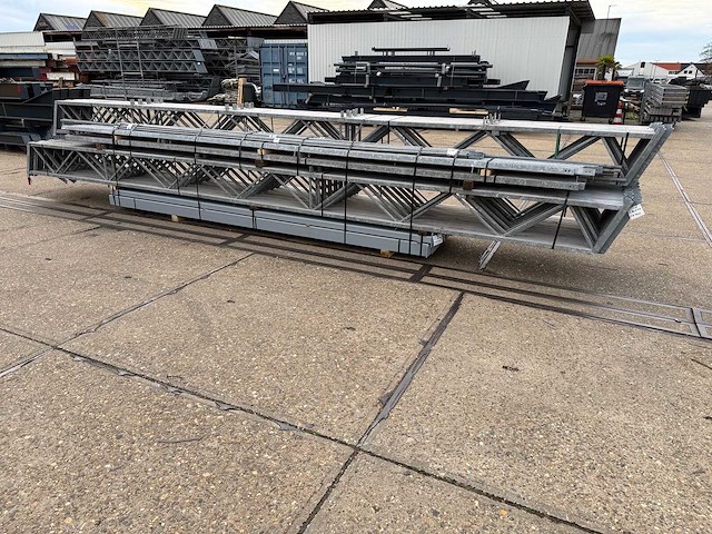 Staalconstructie 12.80 x 40.00 meter (512m2) - afbeelding 2 van  11