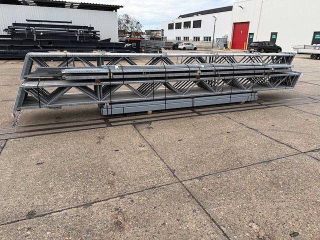 Staalconstructie 12.80 x 40.00 meter (512m2) - afbeelding 3 van  11