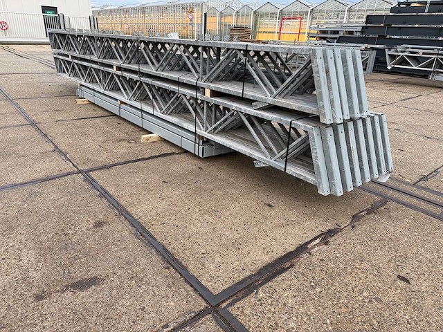 Staalconstructie 12.80 x 40.00 meter (512m2) - afbeelding 4 van  11
