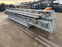 Staalconstructie 12.80 x 40.00 meter (512m2) - afbeelding 9 van  13