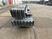 Staalconstructie 12.80 x 40.00 meter (512m2) - afbeelding 6 van  11