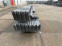 Staalconstructie 12.80 x 40.00 meter (512m2) - afbeelding 5 van  11
