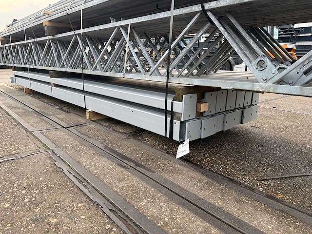 Staalconstructie 12.80 x 40.00 meter (512m2) - afbeelding 9 van  12