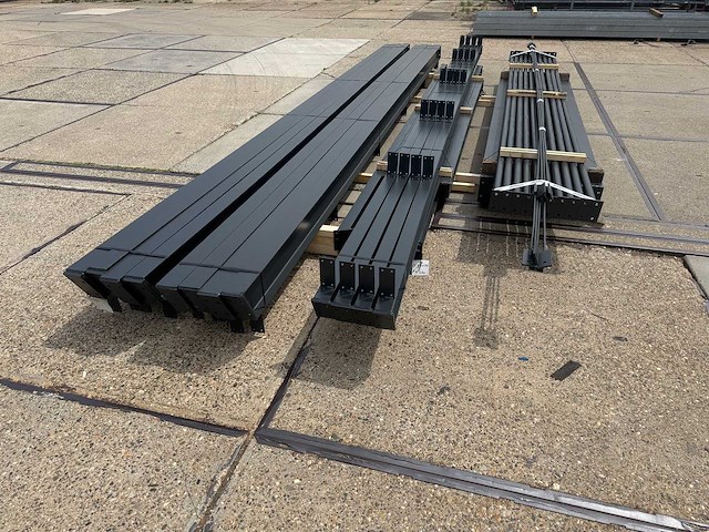 Staalconstructie 13 x 25 meter (325m2) - afbeelding 3 van  10