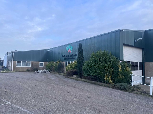 Staalconstructie (1337 m2) - afbeelding 44 van  63