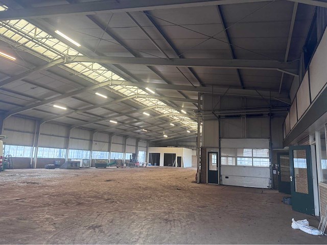 Staalconstructie (1337 m2) - afbeelding 7 van  43