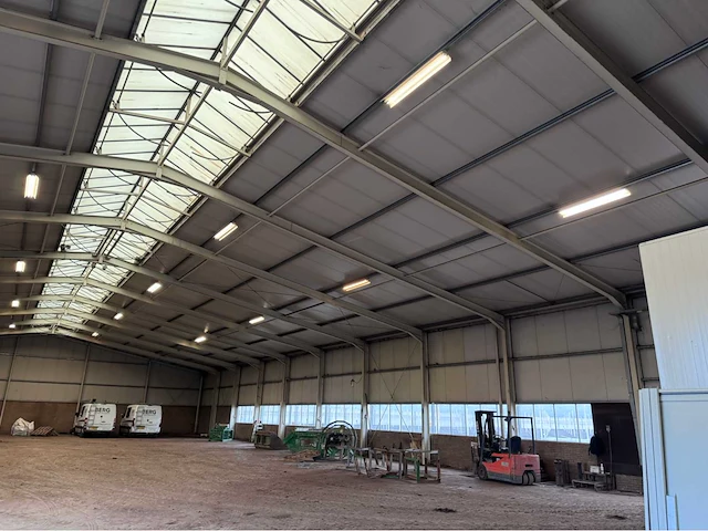 Staalconstructie (1337 m2) - afbeelding 15 van  63