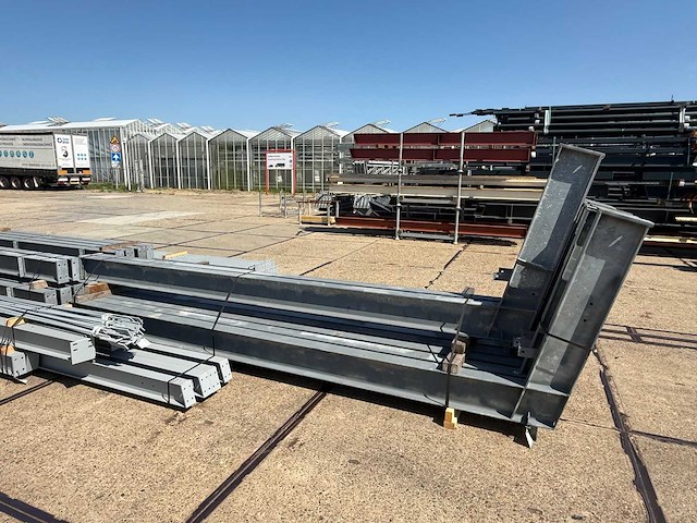 Staalconstructie 14.80 x 40.00 meter (592m2) - afbeelding 4 van  20