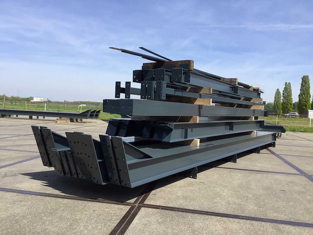 Staalconstructie 14x25 meter (ca. 350 m2) - afbeelding 7 van  9
