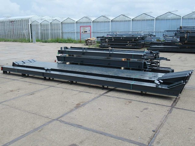 Staalconstructie 15 x 30 meter (450m2) - afbeelding 7 van  18