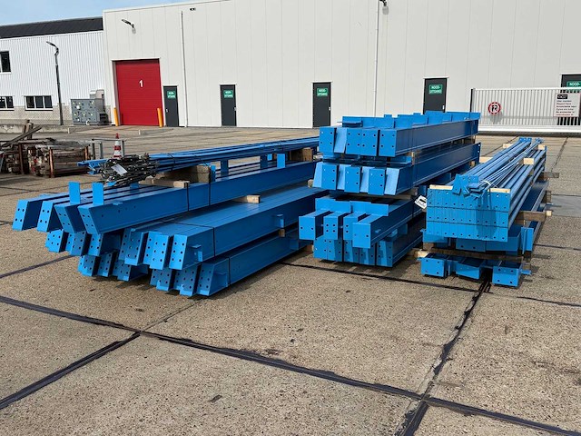 Staalconstructie 15 x 55 meter (825m2) - afbeelding 2 van  18