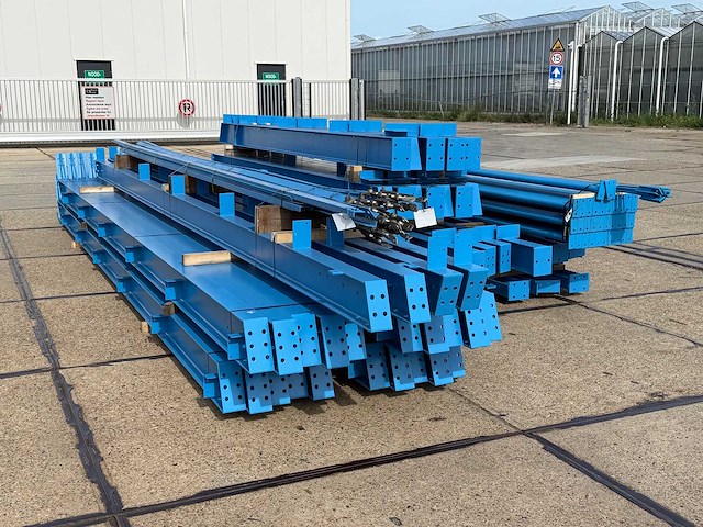 Staalconstructie 15 x 55 meter (825m2) - afbeelding 4 van  18