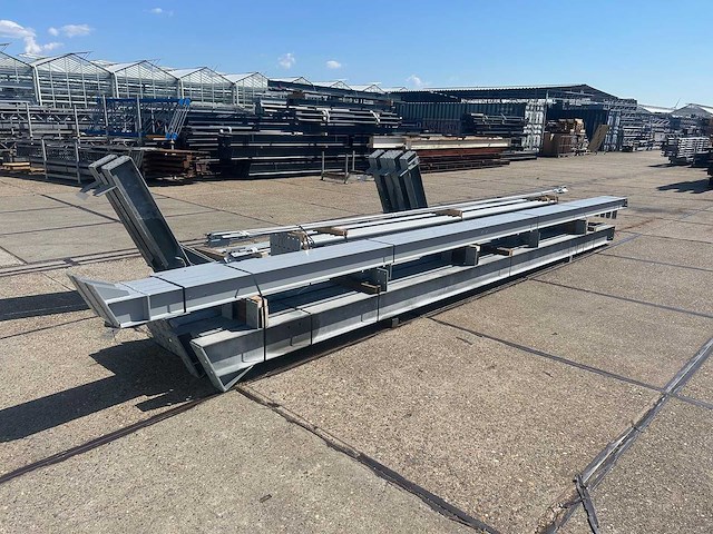 Staalconstructie 15.20 x 25.00 meter (380m2) - afbeelding 6 van  13