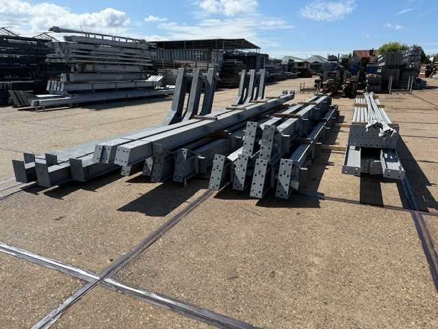 Staalconstructie 15.20 x 30.00 meter (456m2) - afbeelding 4 van  13