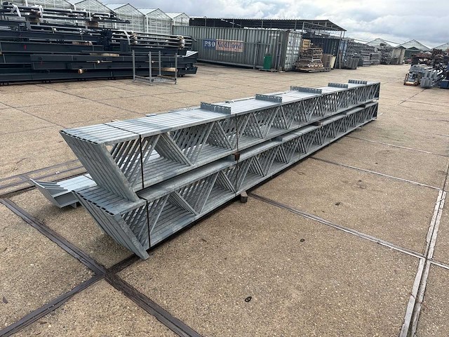 Staalconstructie 15.20 x 40.00 meter (608m2) - afbeelding 7 van  11