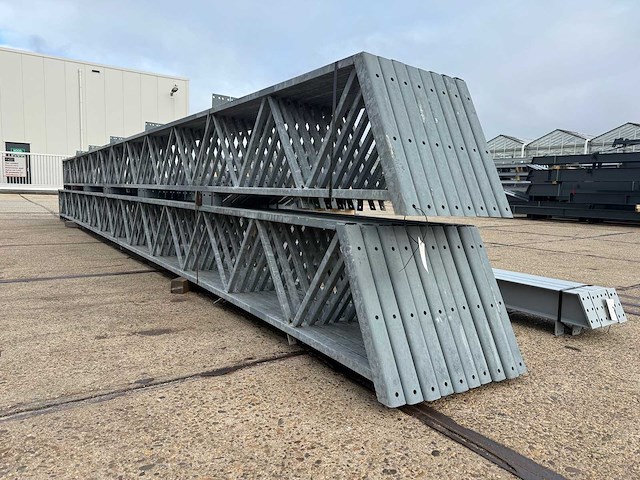 Staalconstructie 15.20 x 40.00 meter (608m2) - afbeelding 6 van  11