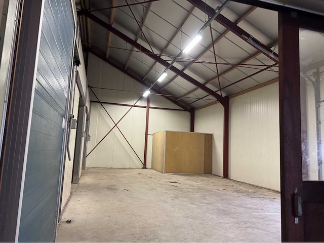 Staalconstructie (15,40x40,00 mtr) (616 m2) - afbeelding 1 van  4