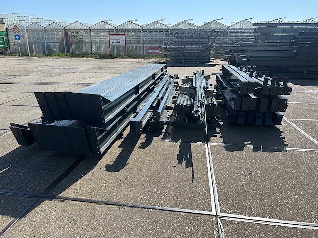 Staalconstructie 18 x 40 meter (720m2) - afbeelding 5 van  6