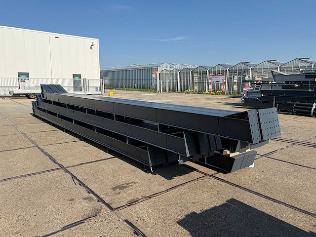 Staalconstructie 19 x 50 meter (950m2) - afbeelding 10 van  23