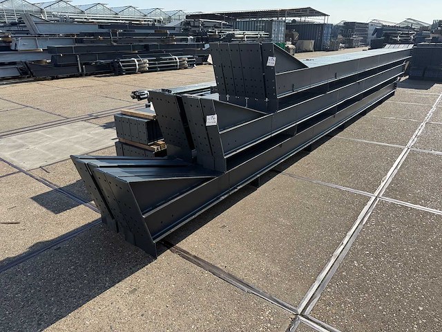 Staalconstructie 19 x 50 meter (950m2) - afbeelding 22 van  23