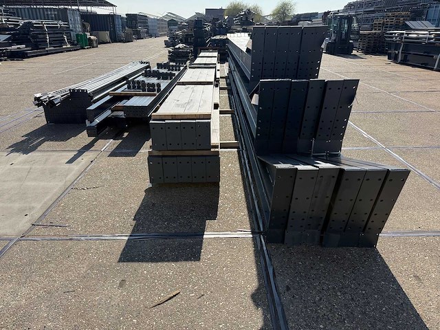 Staalconstructie 19 x 50 meter (950m2) - afbeelding 22 van  22