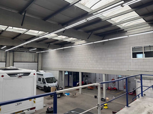 Staalconstructie (23,00x25,00 mtr) (575m2) - afbeelding 4 van  50