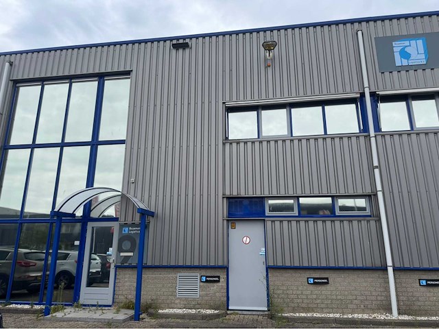 Staalconstructie (23,00x25,00 mtr) (575m2) - afbeelding 47 van  50