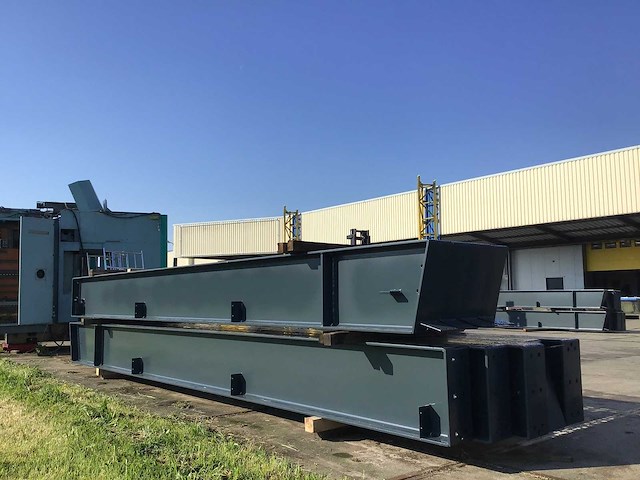 Staalconstructie 23,2x40 meter (ca. 928 m2) - afbeelding 3 van  8