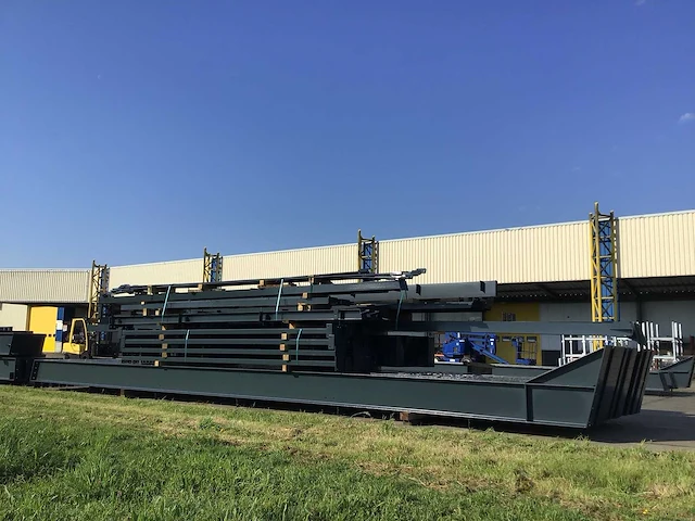 Staalconstructie 23,2x40 meter (ca. 928 m2) - afbeelding 4 van  8