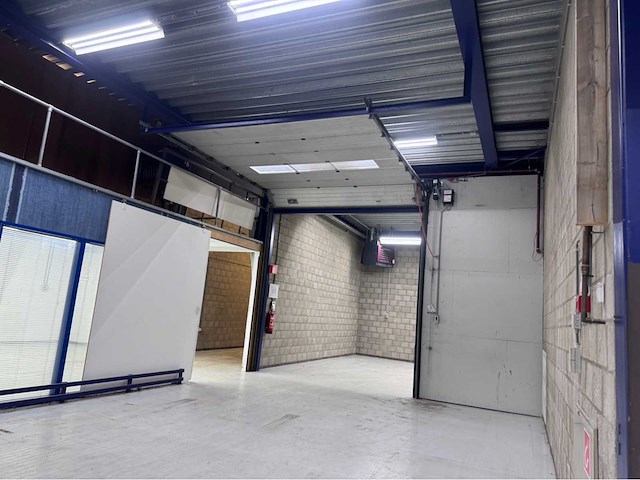 Staalconstructie (23,82x36,80) (876 m2) - afbeelding 2 van  36