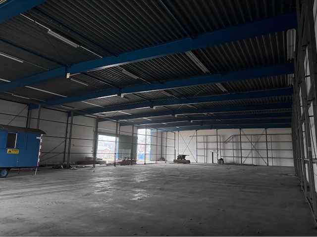 Staalconstructie (24,40x44,80 mtr) (1093 m2) - afbeelding 4 van  39