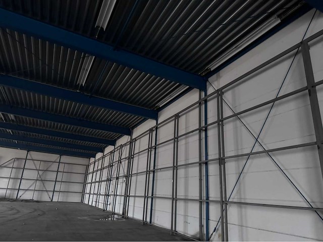 Staalconstructie (24,40x44,80 mtr) (1093 m2) - afbeelding 5 van  39