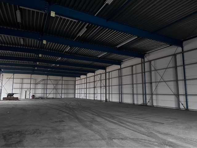 Staalconstructie (24,40x44,80 mtr) (1093 m2) - afbeelding 7 van  39