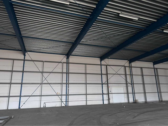 Staalconstructie (24,40x44,80 mtr) (1093 m2) - afbeelding 9 van  39