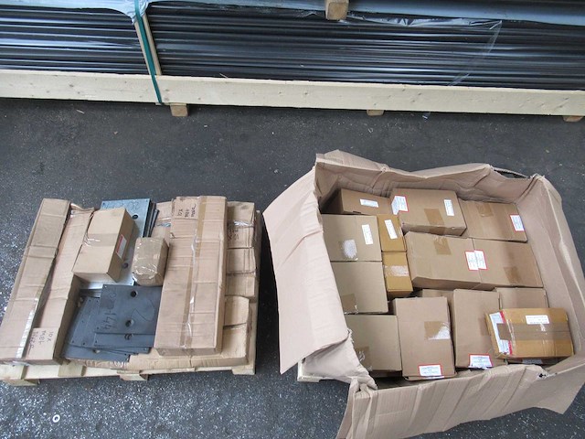 Staalconstructie 25 x 40 meter (1000m2) - afbeelding 16 van  21