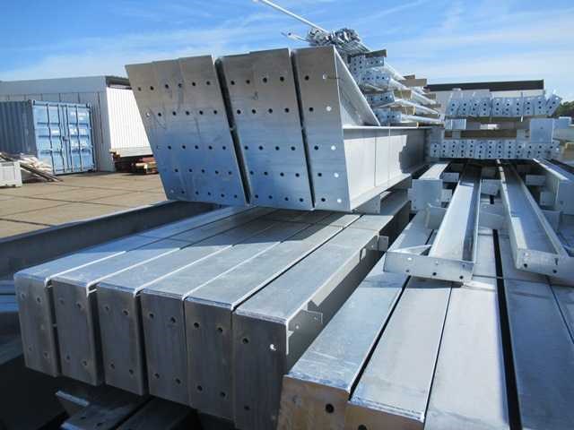 Staalconstructie 30 x 60 meter vrije overspanning (1800m2) - afbeelding 7 van  30