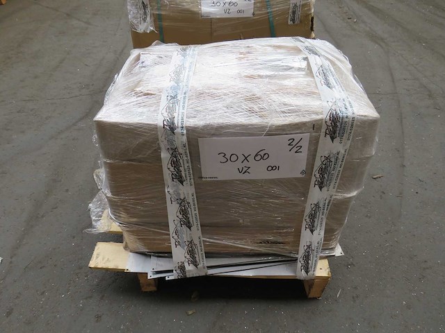 Staalconstructie 30 x 60 meter vrije overspanning (1800m2) - afbeelding 17 van  30