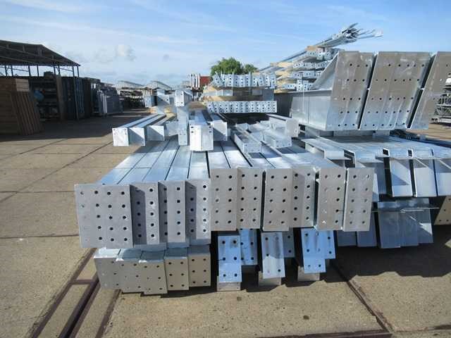 Staalconstructie 30 x 60 meter vrije overspanning (1800m2) - afbeelding 29 van  30