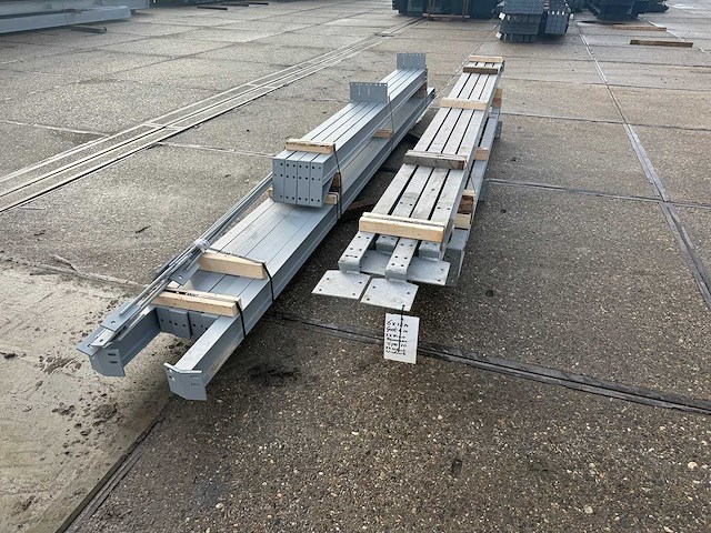 Staalconstructie 6 x 12 meter (72m2) - afbeelding 2 van  9