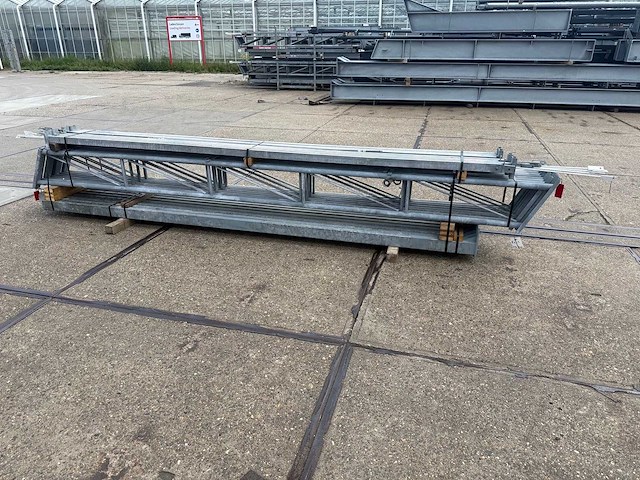 Staalconstructie 8 x 12 meter (96m2) - afbeelding 6 van  11