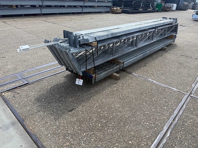 Staalconstructie 8 x 16 meter (128m2) - afbeelding 3 van  10