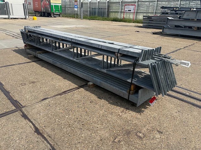 Staalconstructie 8 x 16 meter (128m2) - afbeelding 10 van  10