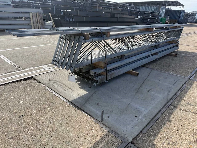 Staalconstructie 8.50 x 20.00 meter (170m2) - afbeelding 11 van  11