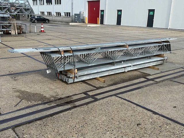 Staalconstructie 8.50 x 20.00 meter (170m2) - afbeelding 1 van  11