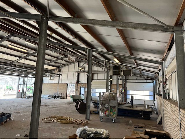 Staalconstructie (ca 1200m2) - afbeelding 10 van  16