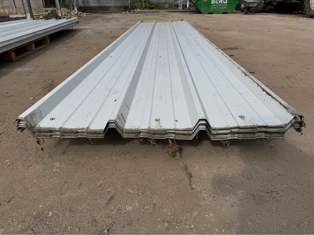 Staalconstructie (ca 270m2) - afbeelding 5 van  13
