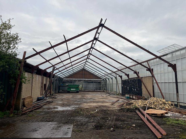 Staalconstructie (ca 360m2) - afbeelding 1 van  11