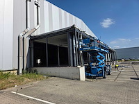 Staalconstructie met 8 roldeuren en 8 laadkuilen (8 laaddocks) - afbeelding 20 van  26