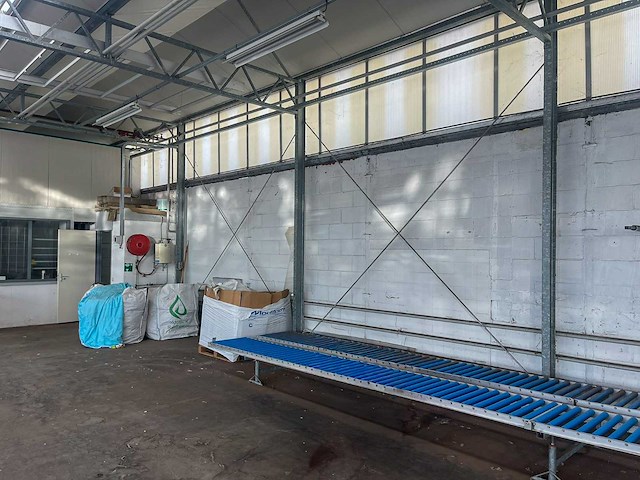 Staalconstructie met luchting (12,80x42,55 mtr) (545 m2) - afbeelding 9 van  11