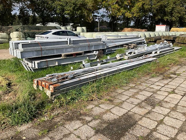 Staalconstructie - afbeelding 1 van  13